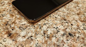 Mint
													Apple iPhone Xs Max - Verizon, Gold, 64 GB, A1921, photo 2 of 10