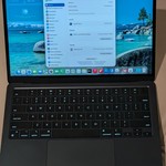 Good MacBook Air 2022 (M2) - 13 inch - 512 GB, Midnight, 16 GB, Apple M2