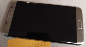 Good
													Samsung Galaxy S7 Edge - Unlocked, Silver, 32 GB, SM-G935U, photo 2 of 10