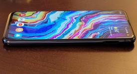 Good
													Samsung Galaxy S10e - Unlocked, Black, 128 GB, 6 GB, SM-G970U1, photo 3 of 8