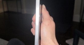 Mint
													Apple iPhone 16 Pro Max - Verizon, White, 256 GB, A3084, photo 4 of 14
