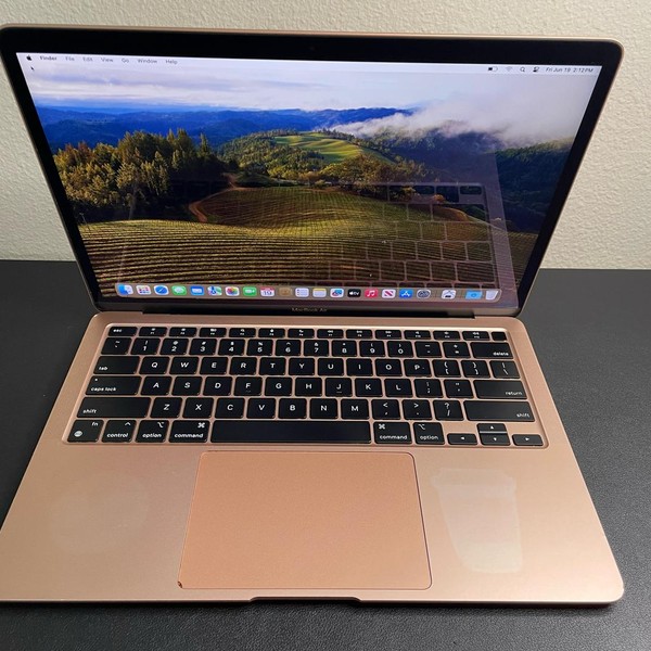 MacBook Air 2020 - 13 inch - 256 GB, Gold, 8 GB, Apple M1