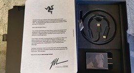 Mint
													Razer Phone 2 - Unlocked, Black, photo 3 of 10