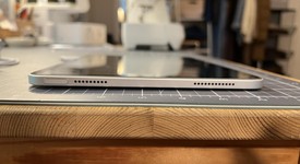 Mint
													Apple iPad 11th Gen - Wi-Fi, Silver, 128 GB, A3354, photo 5 of 10
