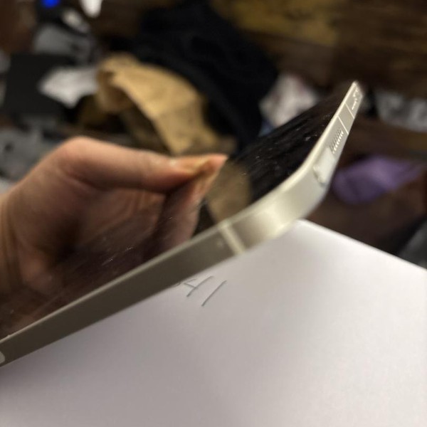 Apple iPad Mini 6th Gen - Verizon, 64 GB, Starlight, A2568