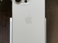 Apple iPhone 16 Pro Max