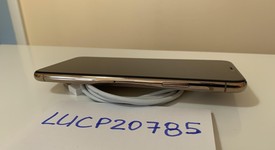 Good
													Apple iPhone 11 Pro Max - AT&T, Gold, 256 GB, A2161, photo 2 of 10
