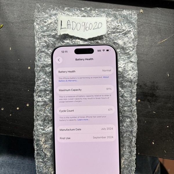 Apple iPhone 16 Pro - Unlocked, 256 GB, Natural, A3083