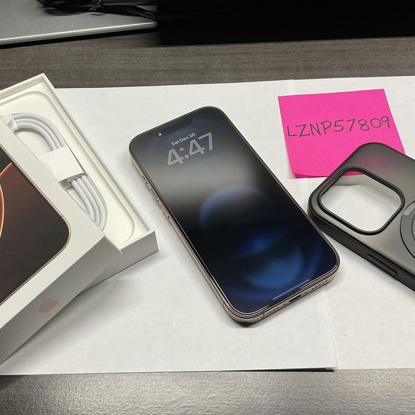 Apple iPhone 16 Pro - Unlocked, 512 GB, Desert, A3083