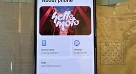 Mint
													Motorola Razr (2025) - Unlocked, Blue, 256 GB, 8 GB, photo 3 of 11