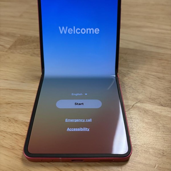 Samsung Galaxy Z Flip7 - AT&T, 256 GB, Coral, 12 GB, SM-F766U