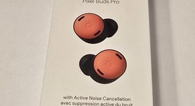 Used
													Google Pixel Buds Pro - Coral, photo 4 of 6