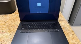 Good
													MacBook Air 2025 (M4) - 15" - Apple M4, Midnight, 256 GB, 16 GB, photo 1 of 11