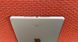 Good
													Apple iPad 5th Gen - Wi-Fi, Gray, 128 GB, A1822, photo 4 of 8