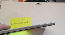 Good
													Google Pixel 2 - Unlocked, Blue, 64 GB, Google Edition, photo 5 of 5