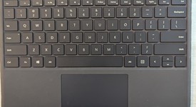Good
													Microsoft Surface Pro 4 - 12.3 Inch - Wi-Fi, Black & Silver, 256 GB, 8 GB, photo 5 of 14