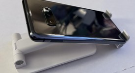 Mint
													Samsung Galaxy S10e - AT&T, Black, 128 GB, 6 GB, SM-G970U, photo 4 of 5