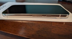 Good
													Google Pixel 9 Pro - Unlocked, Porcelain, 256 GB, 16 GB, GR83Y, photo 2 of 6