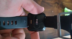 Mint
													Fitbit Versa - Black, photo 4 of 7