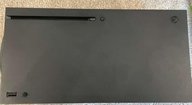Good
													Xbox Series X (2020) - Black, 1 TB, standard, photo 1 of 10