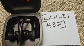 Used
													Beats Powerbeats Pro - Black, photo 2 of 2