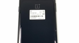 Mint
													OnePlus 6T - Unlocked, Black, 128 GB, 8 GB, A6013, photo 3 of 7