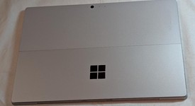 Good
													Microsoft Surface Pro 4 - 12.3 Inch - Wi-Fi, Silver, 256 GB, 8 GB, photo 4 of 7