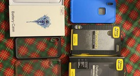 Mint
													Apple iPhone Xs Max - Unlocked Non-US, Gold, 256 GB, A2101, photo 1 of 11