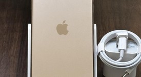 Good
													Apple iPhone 11 Pro Max - Unlocked, Gold, 512 GB, A2161, photo 1 of 8