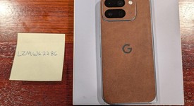 Mint
													Google Pixel 10 Pro Fold - Unlocked, Moonstone, 256 GB, GU0NP, photo 4 of 17