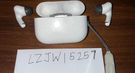 Used
													Apple AirPods Pro 2nd Gen - USB-C, photo 2 of 4