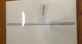 New
													Apple iPad 6th Gen - Wi-Fi, Silver, 32 GB, A1893, photo 1 of 1