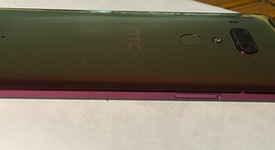 Good
													HTC U12 Plus - Unlocked, Red, 128 GB, photo 5 of 10