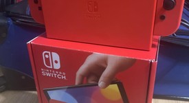 Mint
													Nintendo Switch - OLED - Red, 64 GB, Mario Red Edition, photo 2 of 5