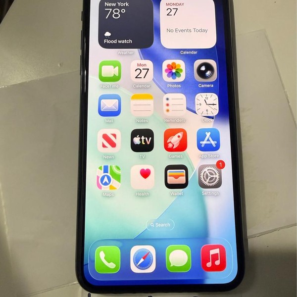 Apple iPhone 11 Pro Max - Unlocked, 64 GB, Green, A2161