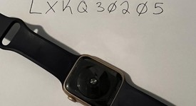 Mint
													Apple Watch SE 1st Gen 44mm - Unlocked, Gold, A2354 - Cellular, Aluminum, photo 5 of 7
