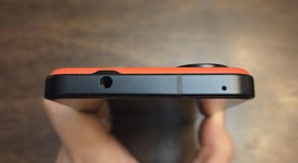 Mint
													Asus Zenfone 10 - Unlocked, Red, 256 GB, 8 GB, U.S., photo 5 of 11