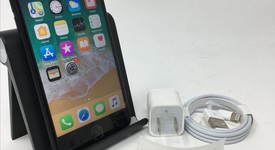 Good
													Apple iPhone 7 - AT&T, Black, 32 GB, A1778, photo 1 of 3