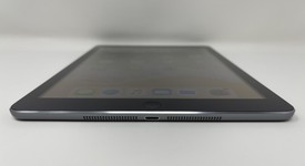 Good
													Apple iPad Air - Wi-Fi, Gray, 32 GB, photo 3 of 6