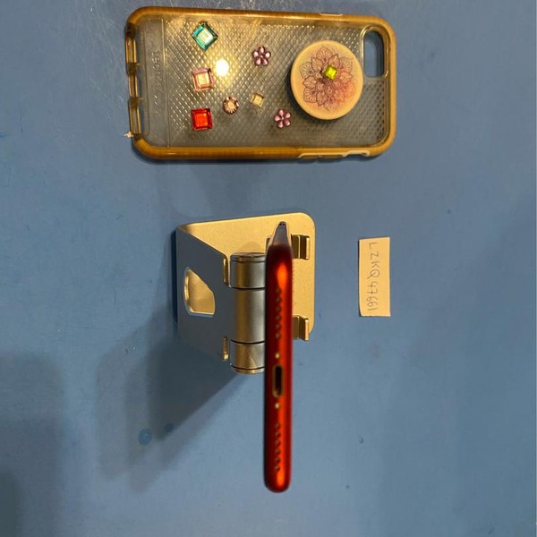 Apple iPhone SE 2nd Gen 2020 - Unlocked, 64 GB, Red, A2275