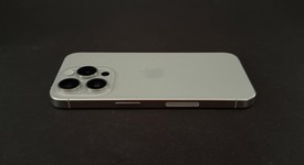 Mint
													Apple iPhone 15 Pro - Unlocked, Natural, 256 GB, A2848, photo 4 of 8