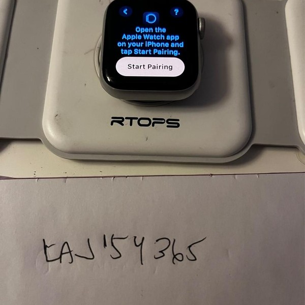 Apple Watch SE (2nd Gen) 40mm - T-Mobile, Silver, A2726 - Cellular, Aluminum