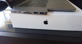 Mint
													MacBook Pro 2016 (With Touch Bar) - 13" - Gray, 1 TB, 16 GB, photo 4 of 10