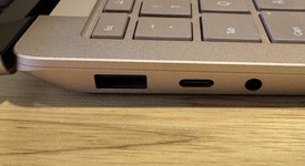 Mint
													Microsoft Surface Laptop 3 - I5, Sandstone, 256 GB, 8 GB, 13.5", photo 4 of 5