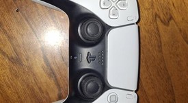Mint
													PlayStation 5 Slim Digital Edition (2023) - White, 1 TB, photo 5 of 10