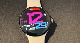 Mint
													Google Pixel Watch 4 - Wi-Fi, Silver, 45mm, photo 4 of 7