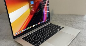 Mint
													MacBook Air 2023 - 15" - Apple M2, Starlight, 256 GB, 8 GB, photo 4 of 9