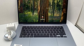 Mint
													MacBook Air 2025 (M4) - 15" - Apple M4, Sky Blue, 512 GB, 16 GB, photo 1 of 12