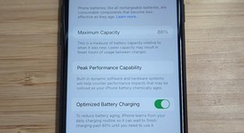 Good
													Apple iPhone SE 2nd Gen 2020 - Unlocked, Black, 64 GB, A2275, photo 1 of 13