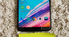 Good
													OnePlus 5T - Unlocked, Black, 64 GB, 6 GB, photo 1 of 9